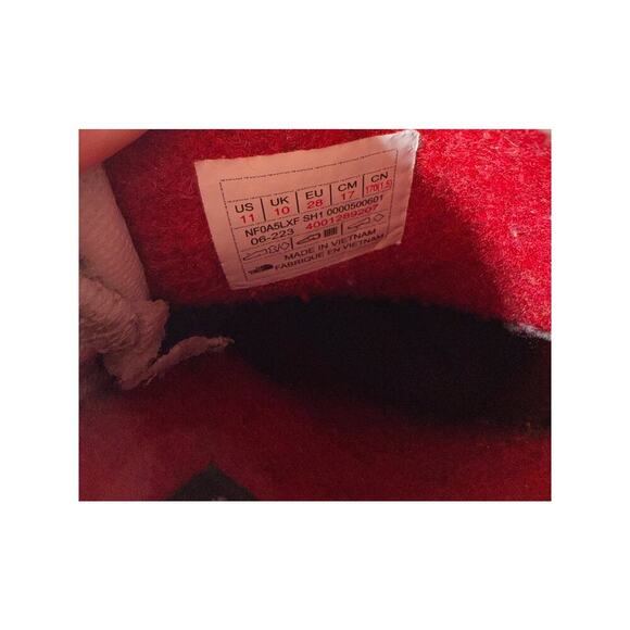 The North Face Alpenglow V Waterproof kids boot size 11 - Picture 5 of 6